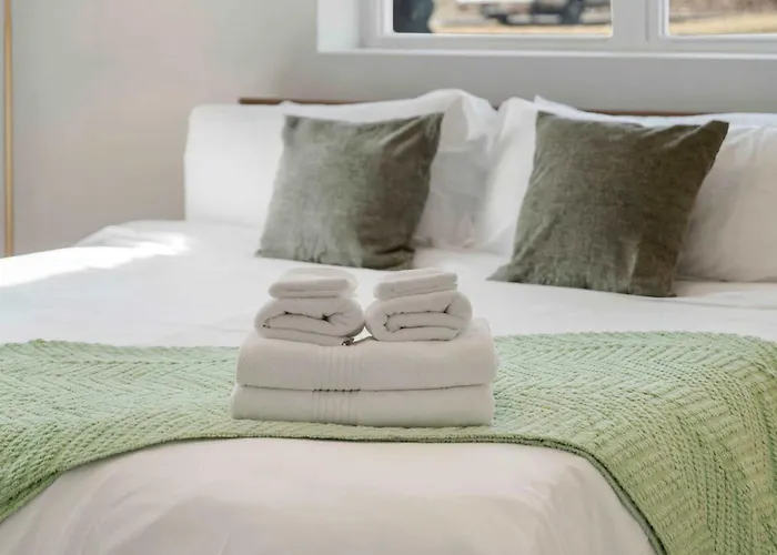 Apartment Relaxing 1 Bedroom With Free Parking Workdesk