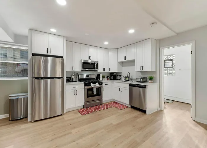 Apartment Relaxing 1 Bedroom With Free Parking Workdesk Lombard