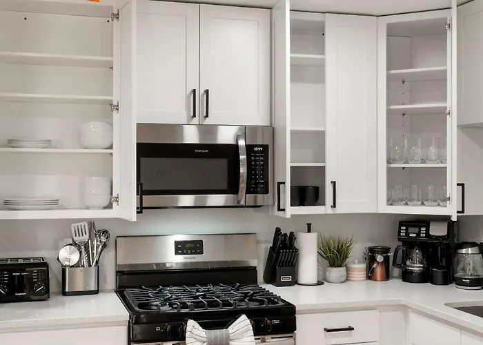 Relaxing 1 Bedroom With Free Parking Workdesk